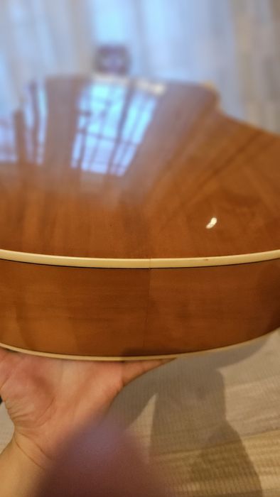 Гитара новая в упаковке