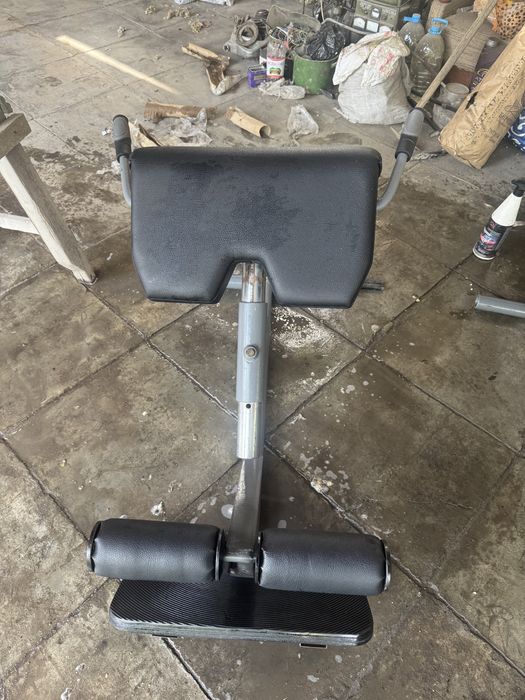 Скамья и тренажер для прокачки спины