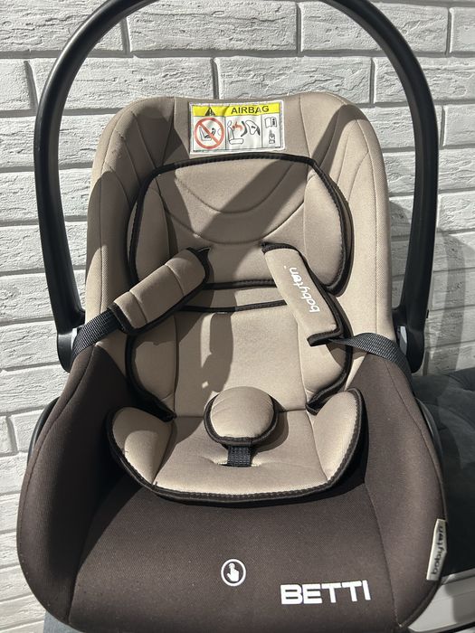 Продам автокресло