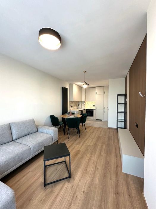 Дава се под наем Двустаен апартамент в София, Кръстова вада - 82 кв.м за 825 € - Снимка #1