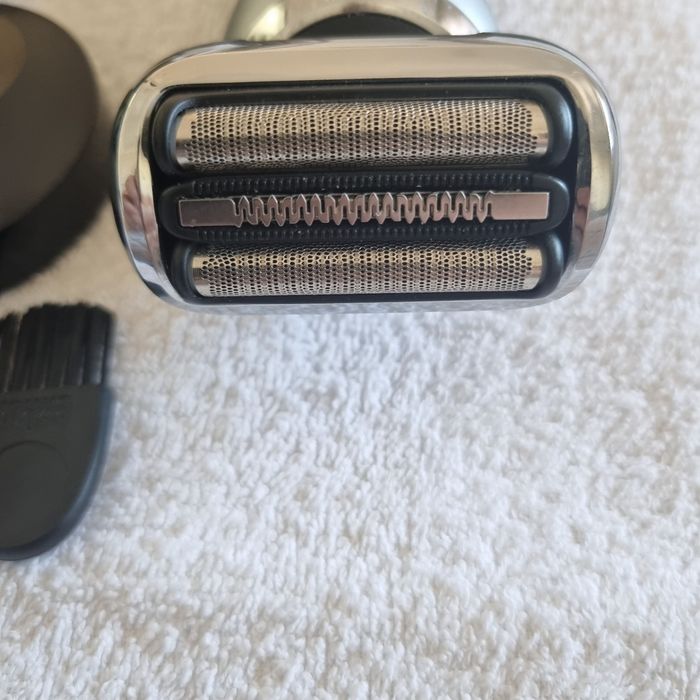 Электробритва Браун