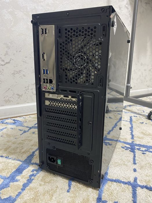 Компютер сотилади