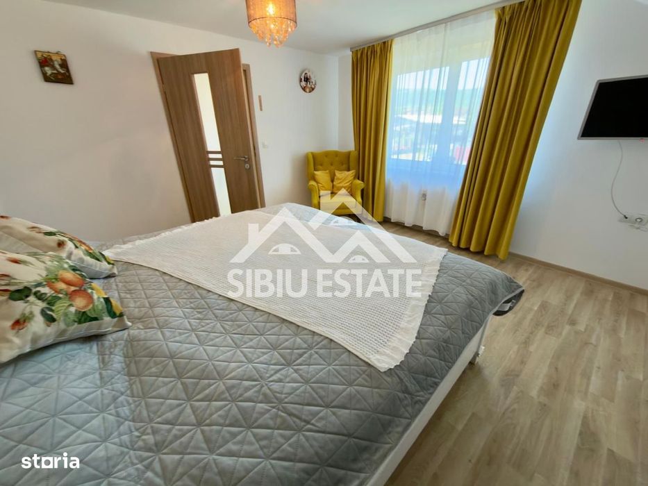 Casa Spectaculoasa Semipasiva cu teren de 1.000 mp.de vanzare in Orlat