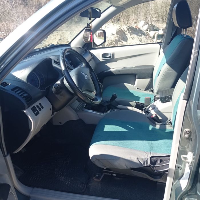 Vând Mitsubishi L200