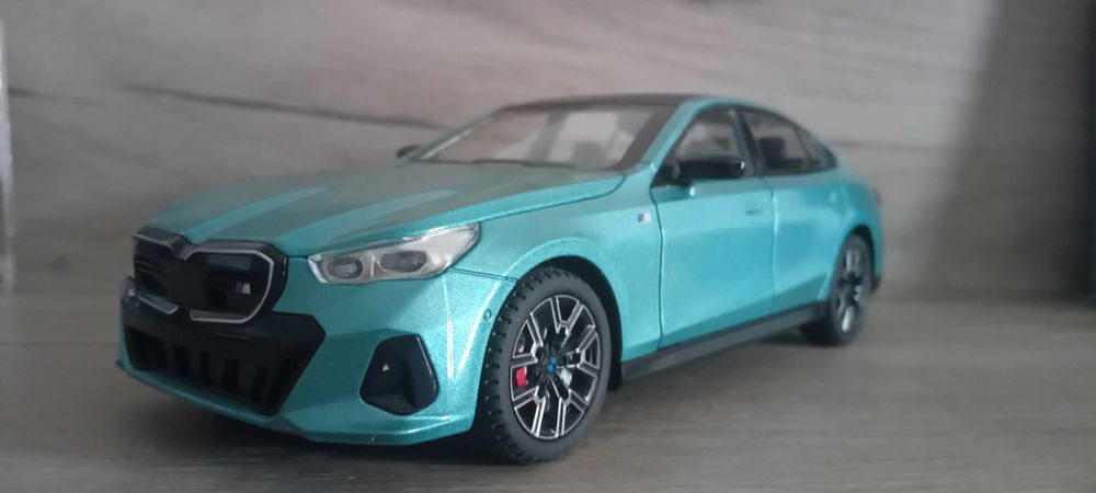Mercedes, BMW, Dodge Charger, Porsche 1:24 , 1:32 Bburago, Mini Auto, KLT