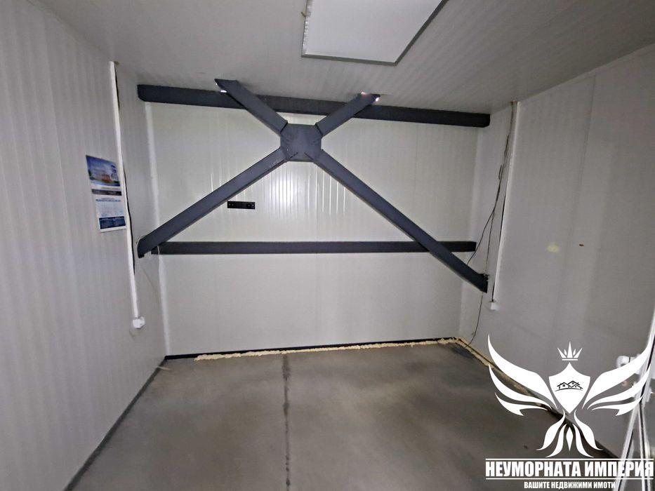 Под наем помещение 550кв.м за склад или леко производсто в Асеновград