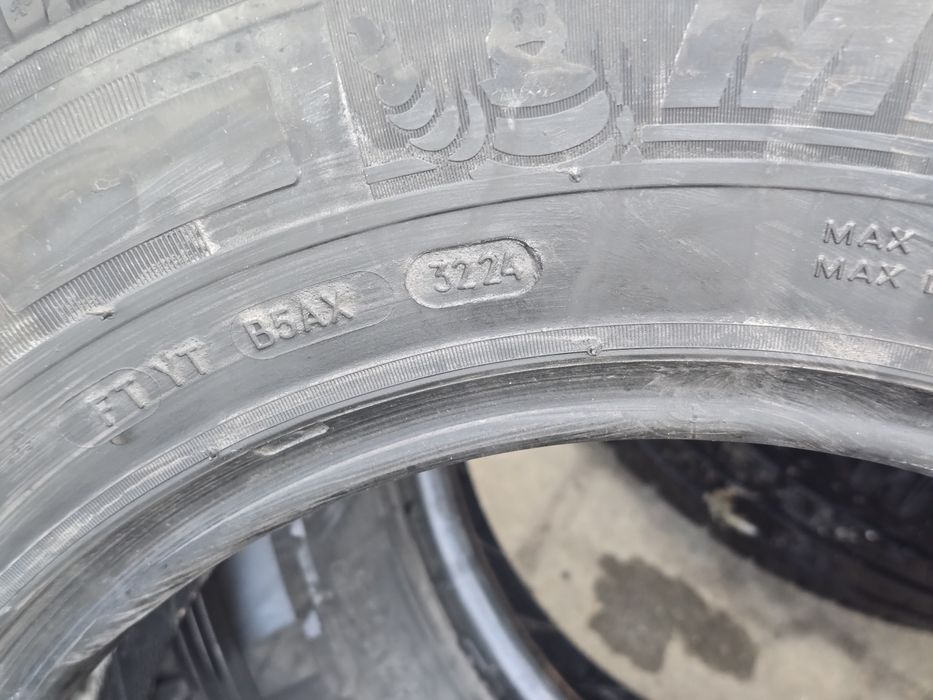 205 70 15 c Michelin