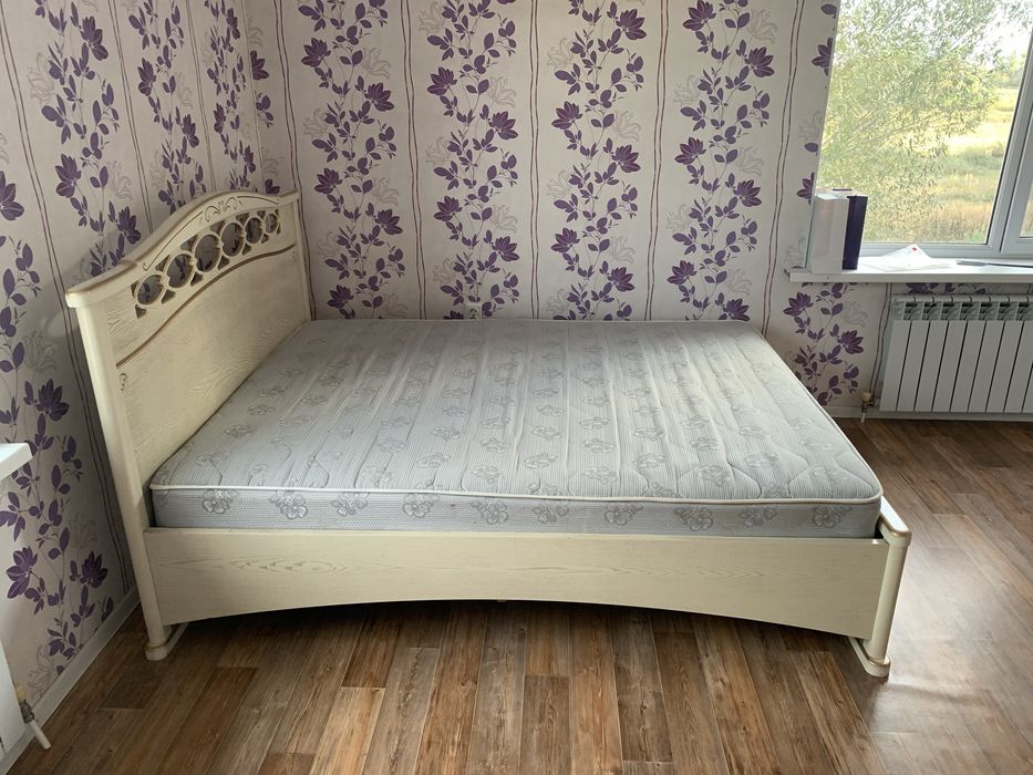 Продам кровать в отличном состоянии