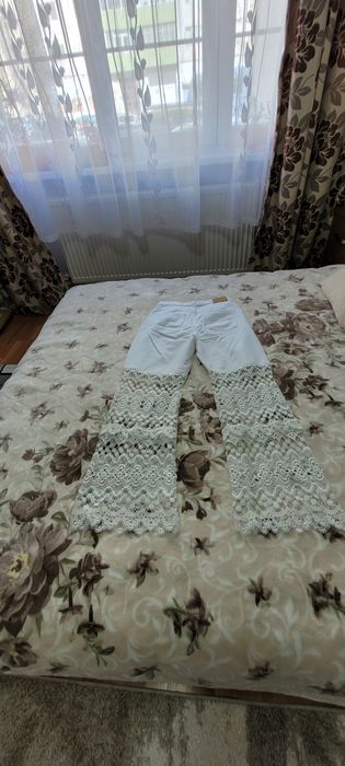 Blugi damă, marca jdy,albi