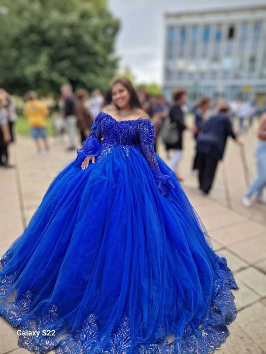 Бална, годежна, голяма, синя, рокля!