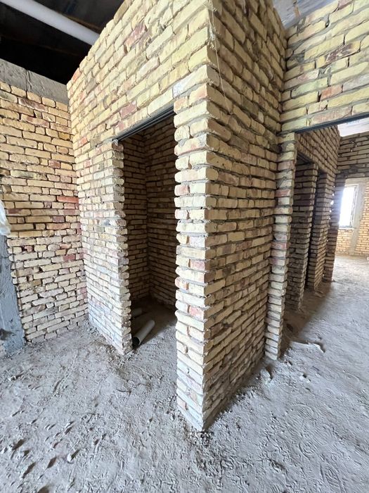 Продается 3 комнатную Маданият