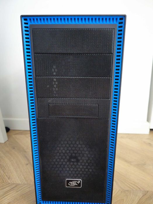Unitate PC  8GB RAM, placa NVIDIA GEFORCE GTX 970 sursa  Corsair 600w