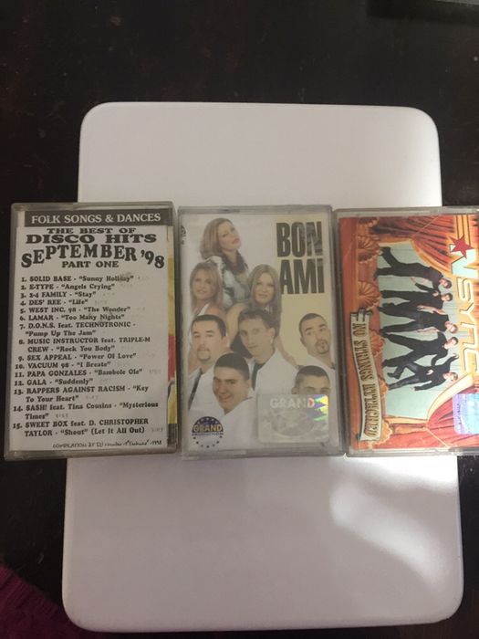 Видеокасети, аудиокасети