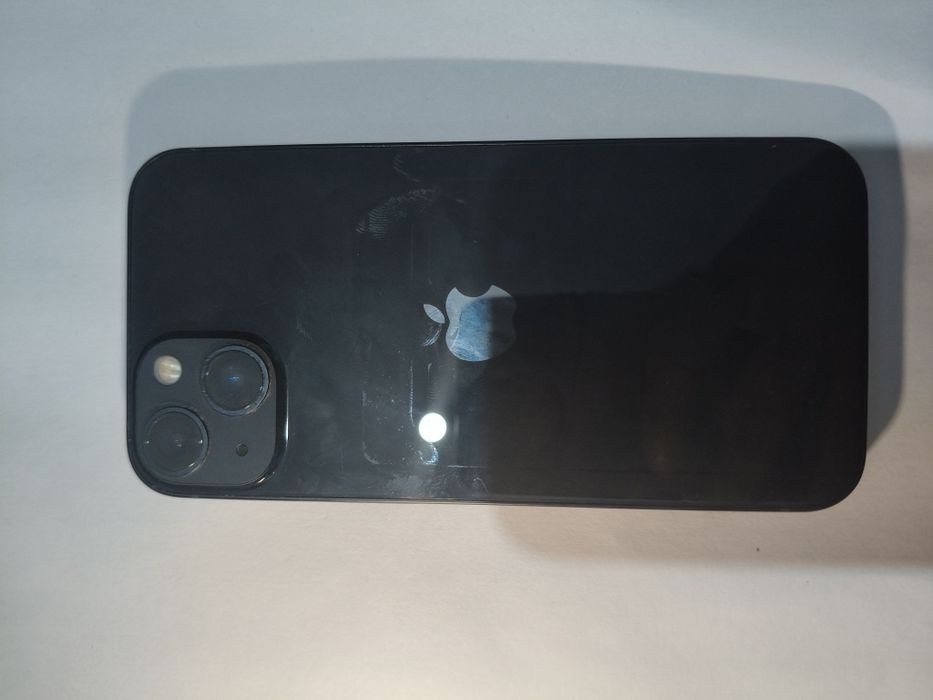 iPhone 13 • 128GB / 95% Black