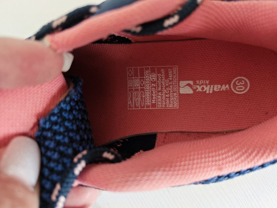 Детские кросовки новые