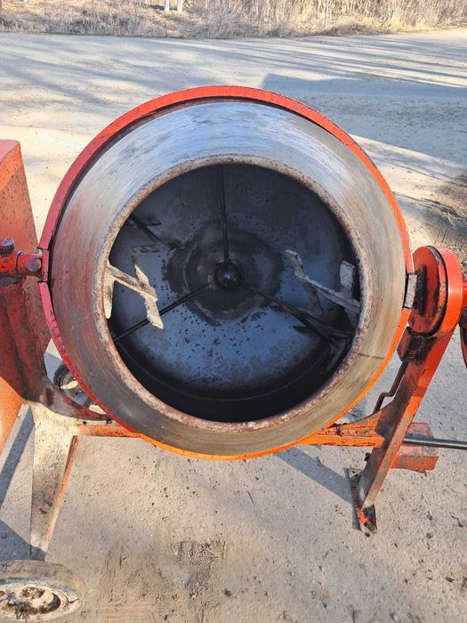 betoniera italiana de 250 litri