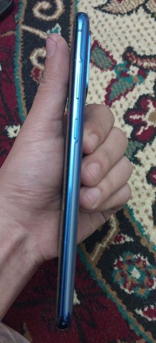 Samsung Galaxy S20 plus tezda sotiladi