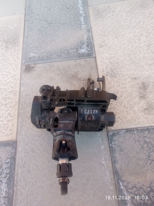 Кулиса на мерс 124