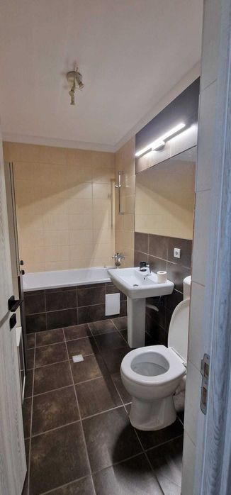 Apartament 2 camere pentru închiriat