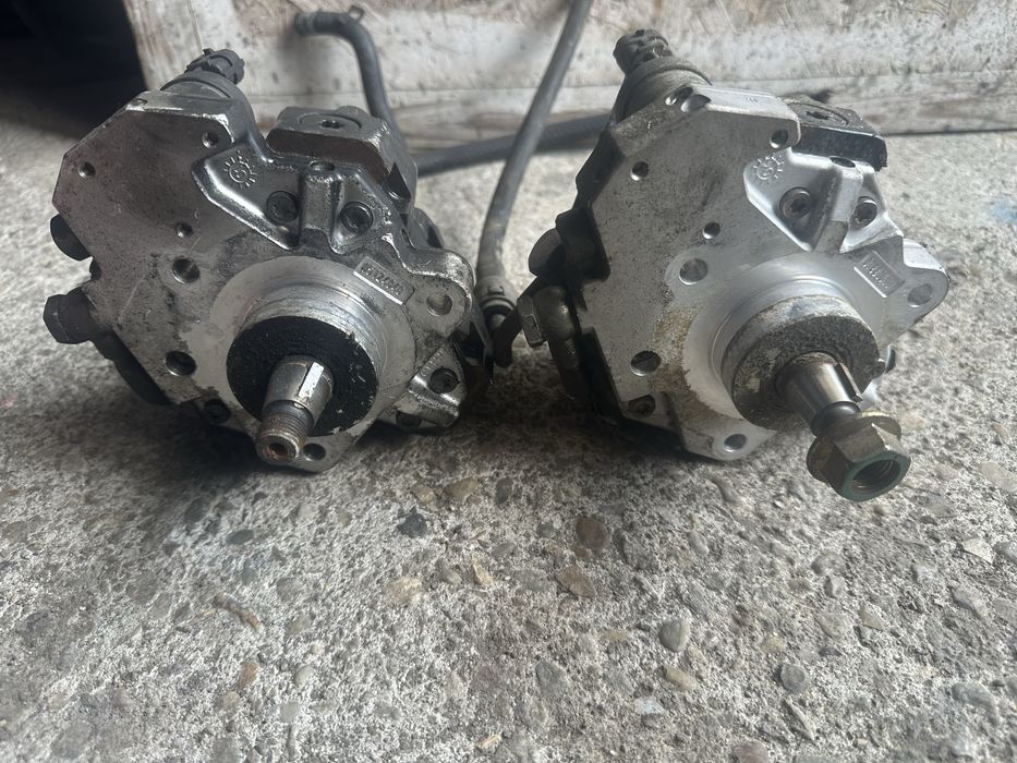 Pompa inalta regulator presiune injectoare piese Jeep Cherokee 2.5 2.8