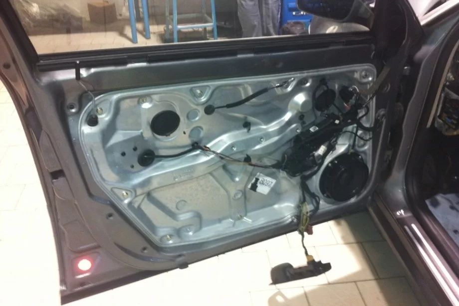 Ремонт электро стеклоподъемника ЛЮКи