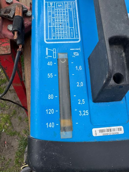 Aparat de sudură și masca automata