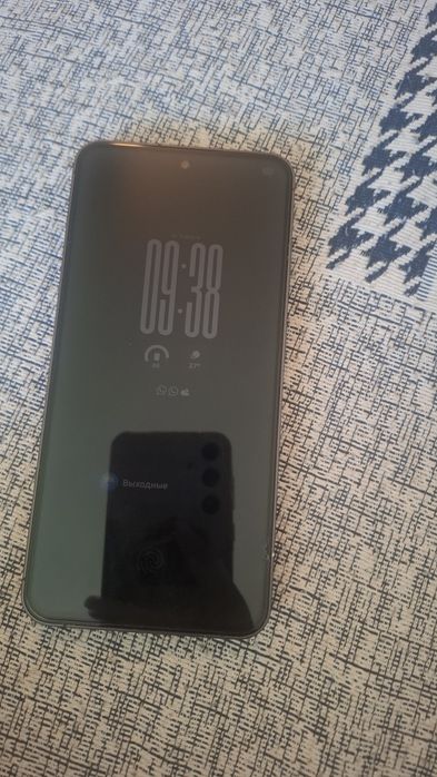 Продам смартфон Samsung S24 FE