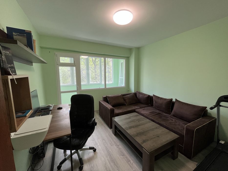 Нов диван и нова маса неизползвани комплект