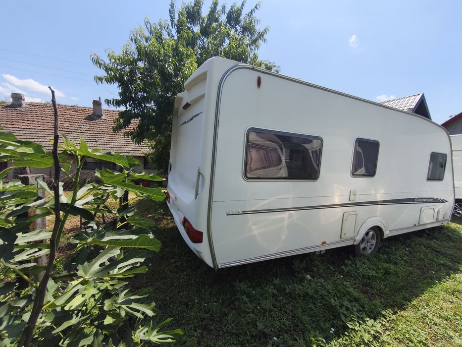 De vânzare rulota Swift Challenger, an fabricație 2006