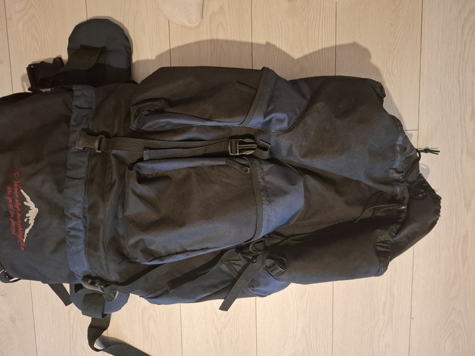 Vand rucsac drumetie Adventurer capacitate mare( 88L)