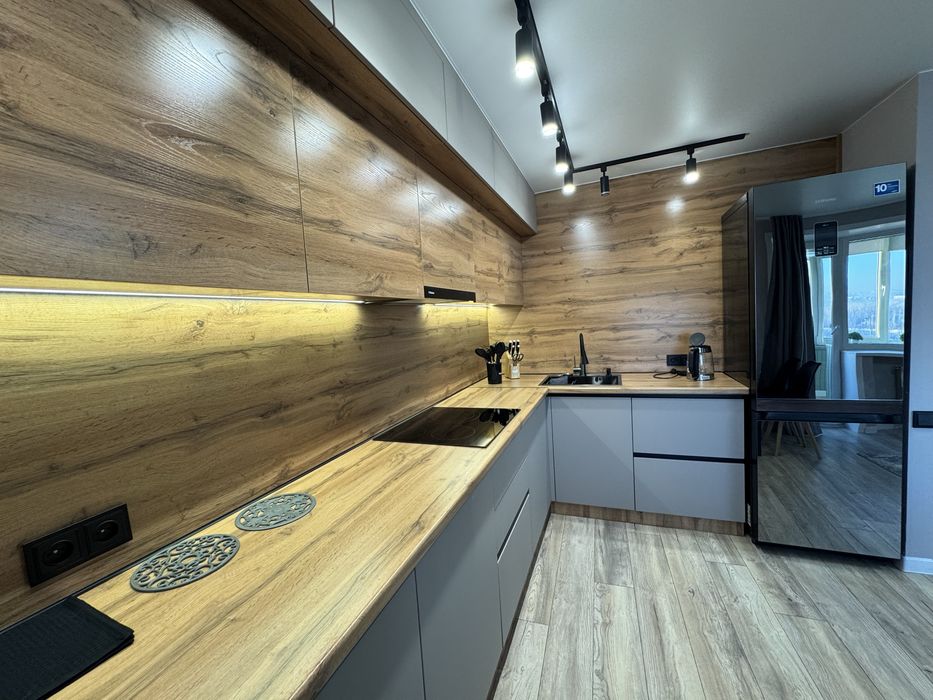 Сдается 2-х комнатная Евролюкс посуточно