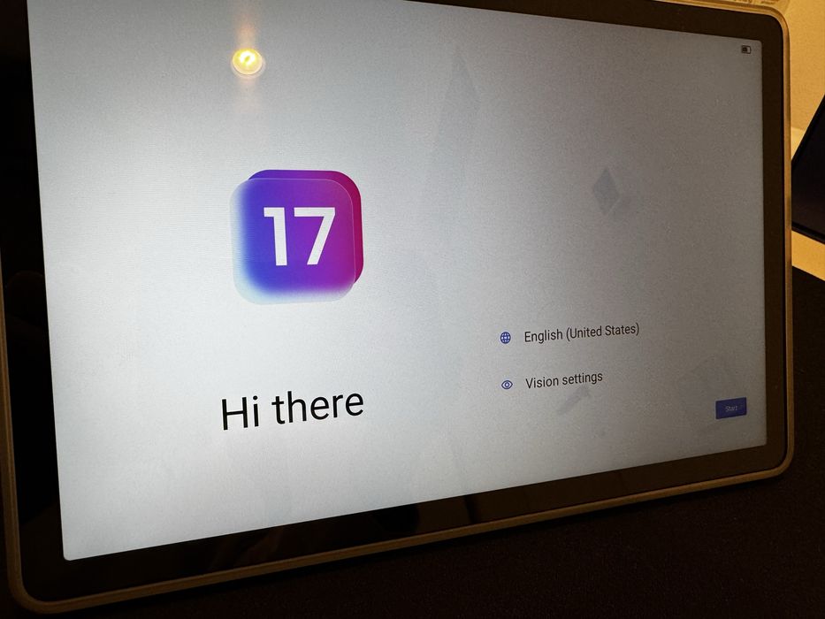 Tableta Lenovo Tab TB311FU + Clear Case cadou