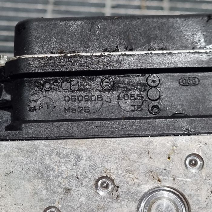 Pompa abs BMW X3 E83 Facelift 2006 - 2010 (1524) Diesel 0265236012