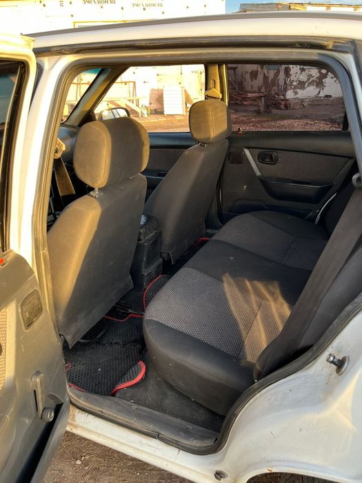 Продам машину 2013 года