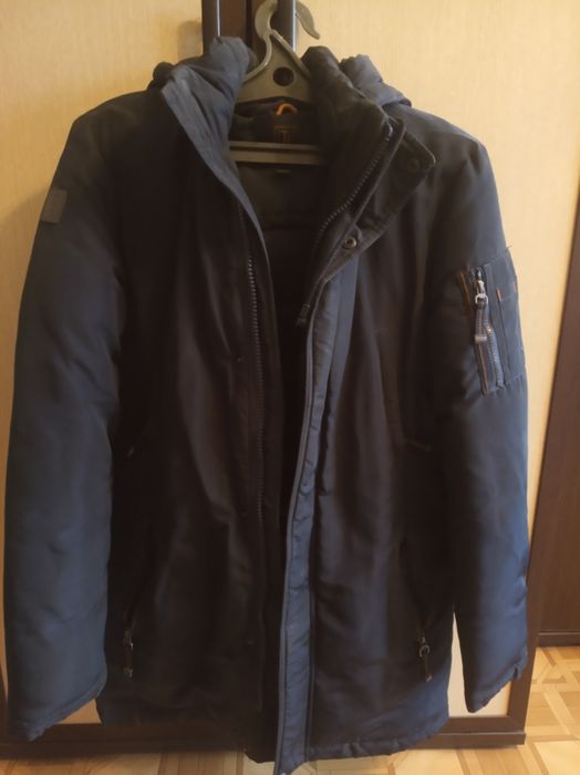 Зимняя куртка, пуховик. б/у