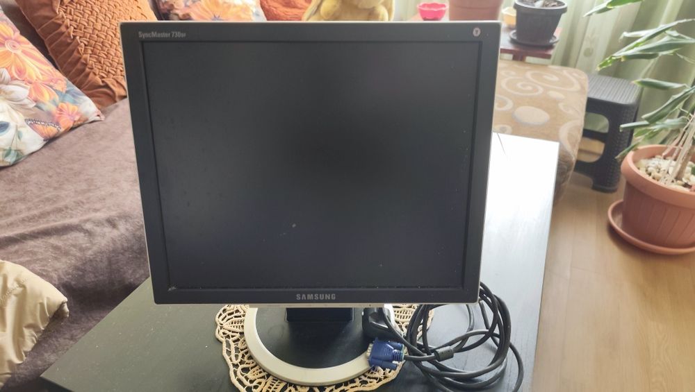 Vând monitor Samsung