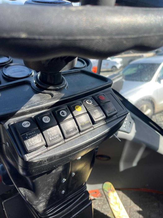 Vola 4x4 încărcător frontal MACAO XK150F