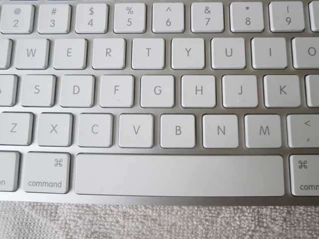 Безжичната Bluetooth клавиатура Apple A1314