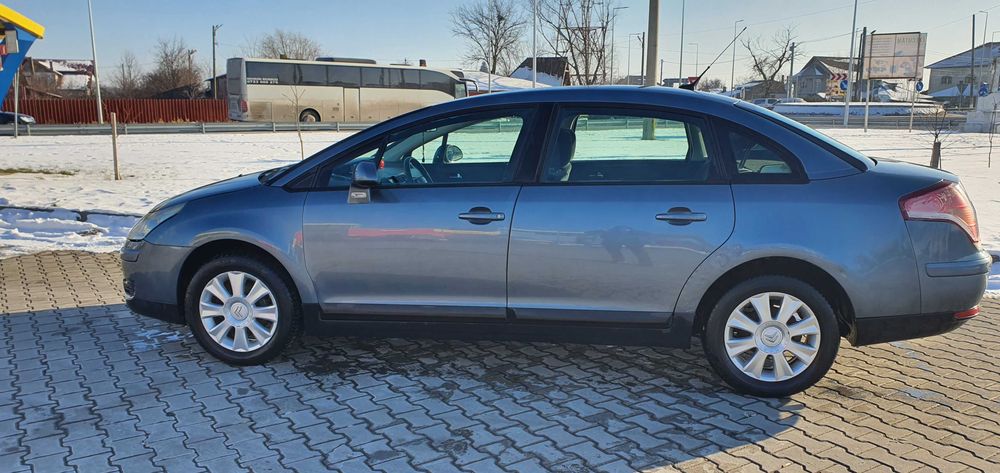 Citroën C4 Pallas (Sedan) 1.6 HDi 110CP – 2008 – 174.000 km reali