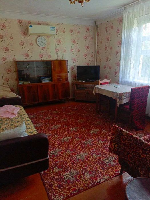 Сдаётся 2x ком. квартира. Строй рынок Джамий
