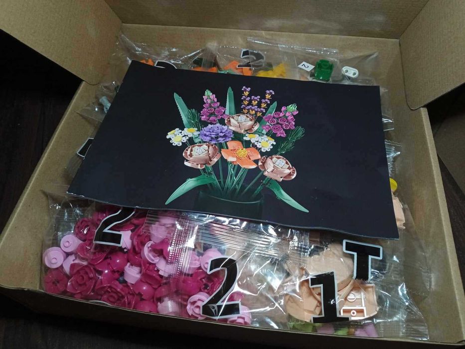 NOU TIP brand L Buchet flori câmp 10313 (1)  sau flori 10280 (2) 10311