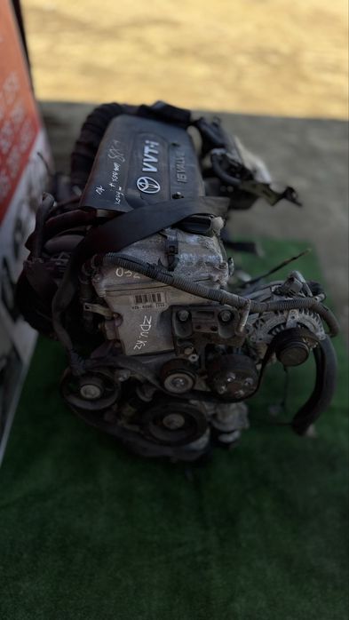 Двигатель контрактный 2 AZ FE