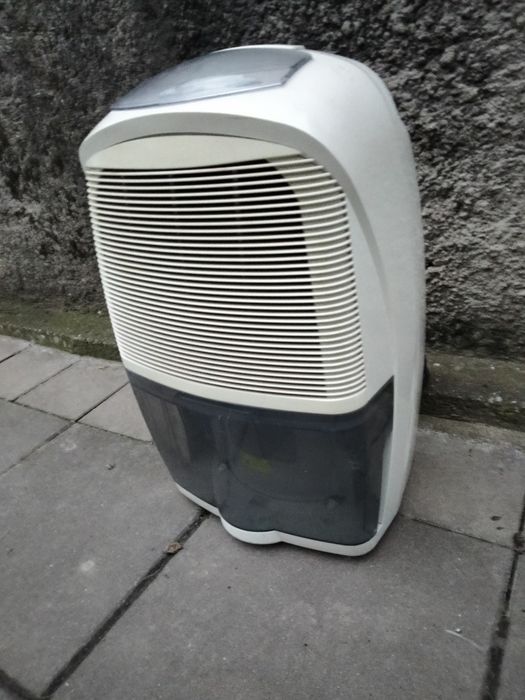 Vând Dezumidificator