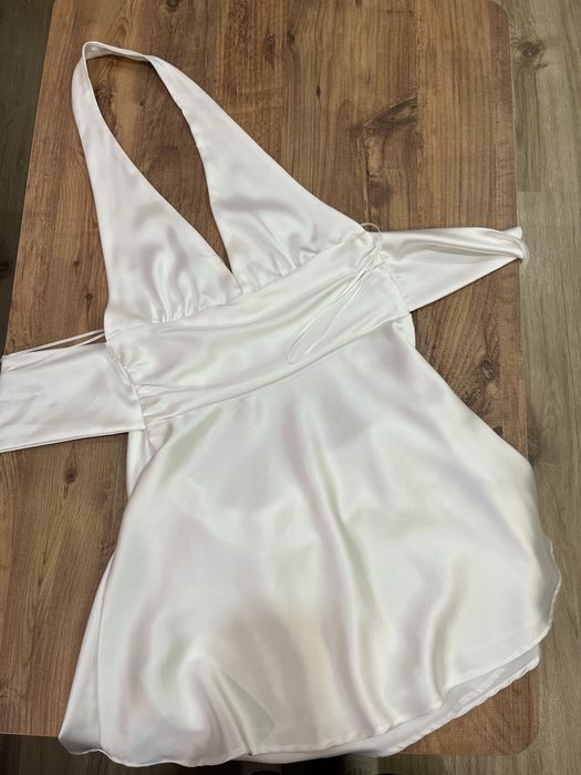 рокля с етикет ZARA