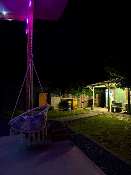 Cabană de închiriat Valea Avrigului | Ciubăr acoperit | Foișor | Acces la râu | 3 camere.