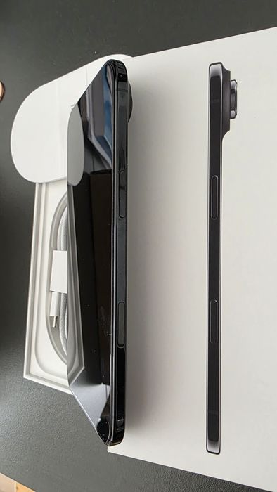 Iphone 17 AIR 256gb. 100% БАТЕРИЯ