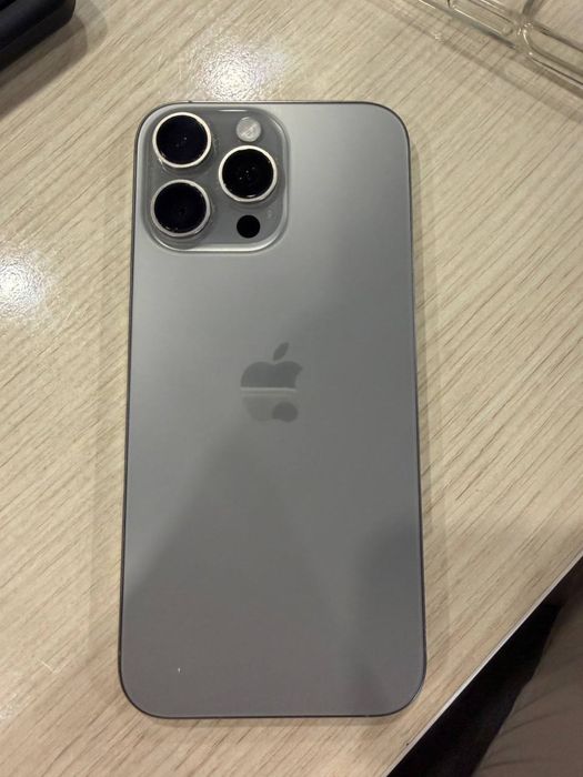 Продаю Iphone 16 Pro Max