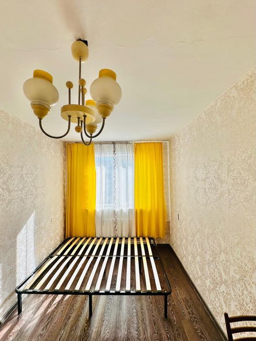 Продам 2 ком квартиру . Район Северного