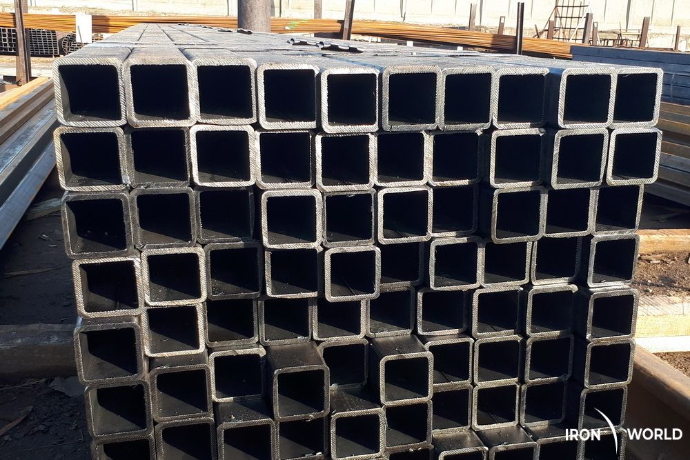 Труба Профильная