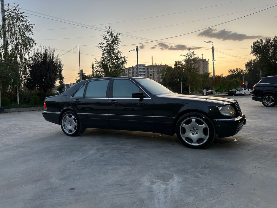 Mercedes Benz W140 S320